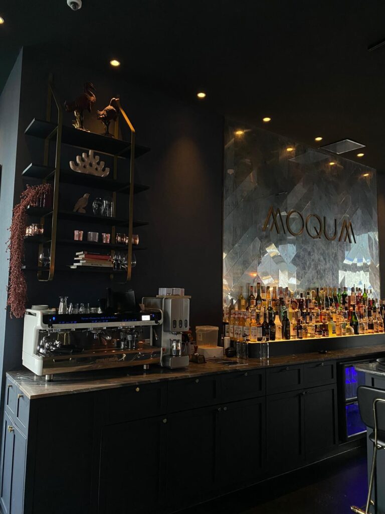 Bar van Bar Moqum